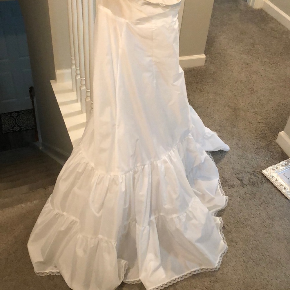 Wedding dress slip